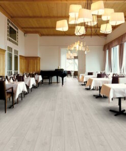 Laminaat Swiss Krono Matterhorn Oak 3729